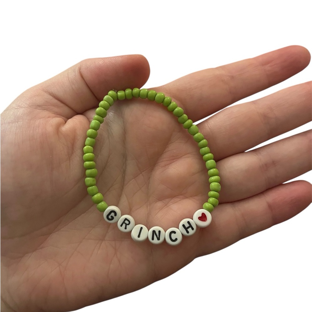 Christmas Beaded Bracelet Grinch Inspired